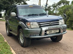 Toyota Land Cruiser Prado 2003 Blue