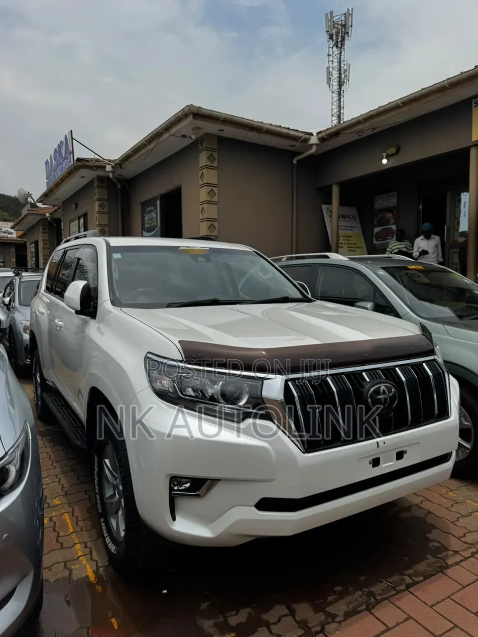 Toyota Land Cruiser Prado 2.8 2017 White