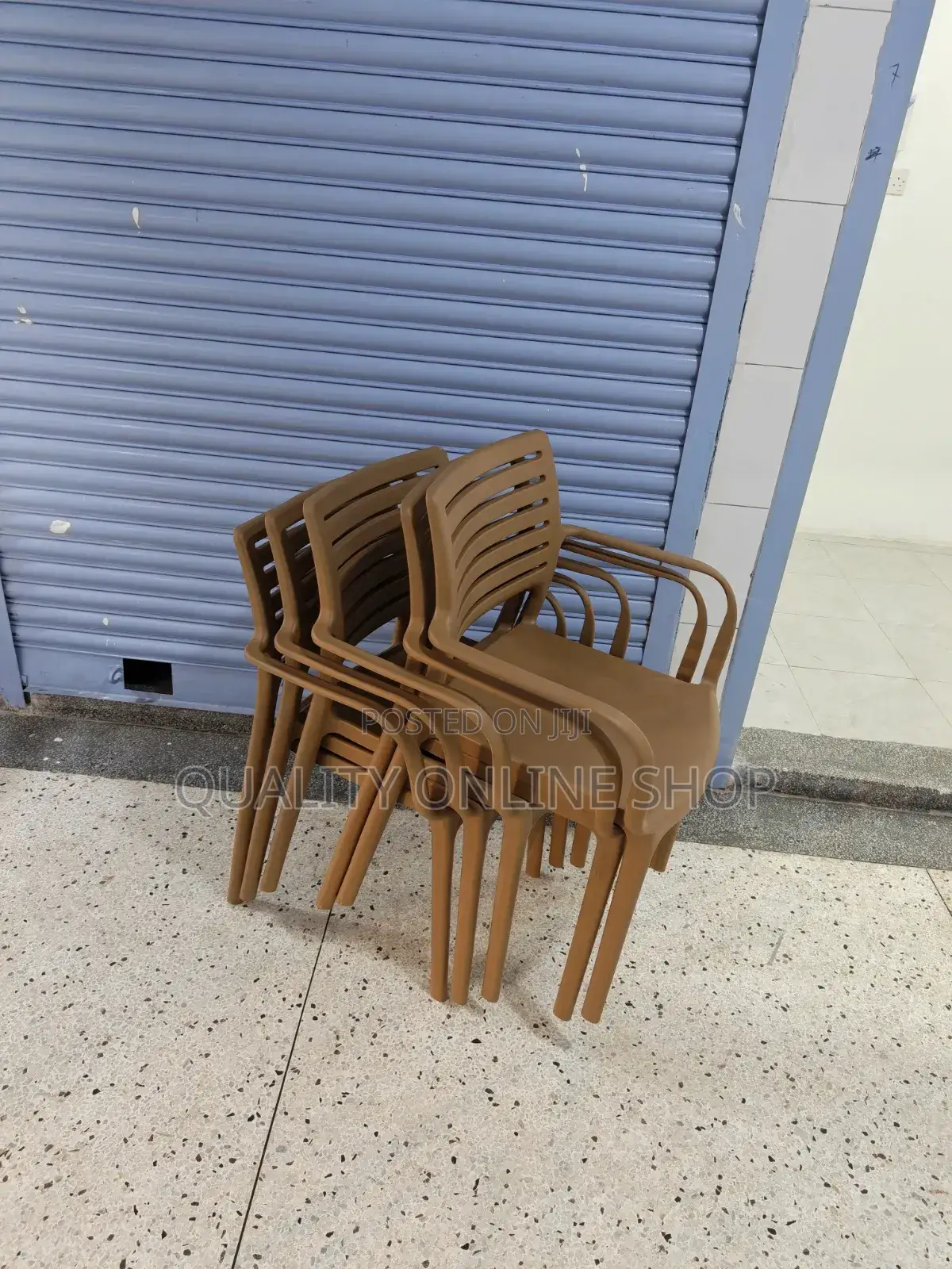 Comb Ladder Design S Plastic Chairs Plastic Chairs