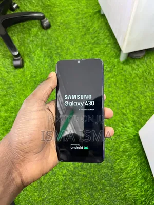 Samsung Galaxy A30 64 GB Black