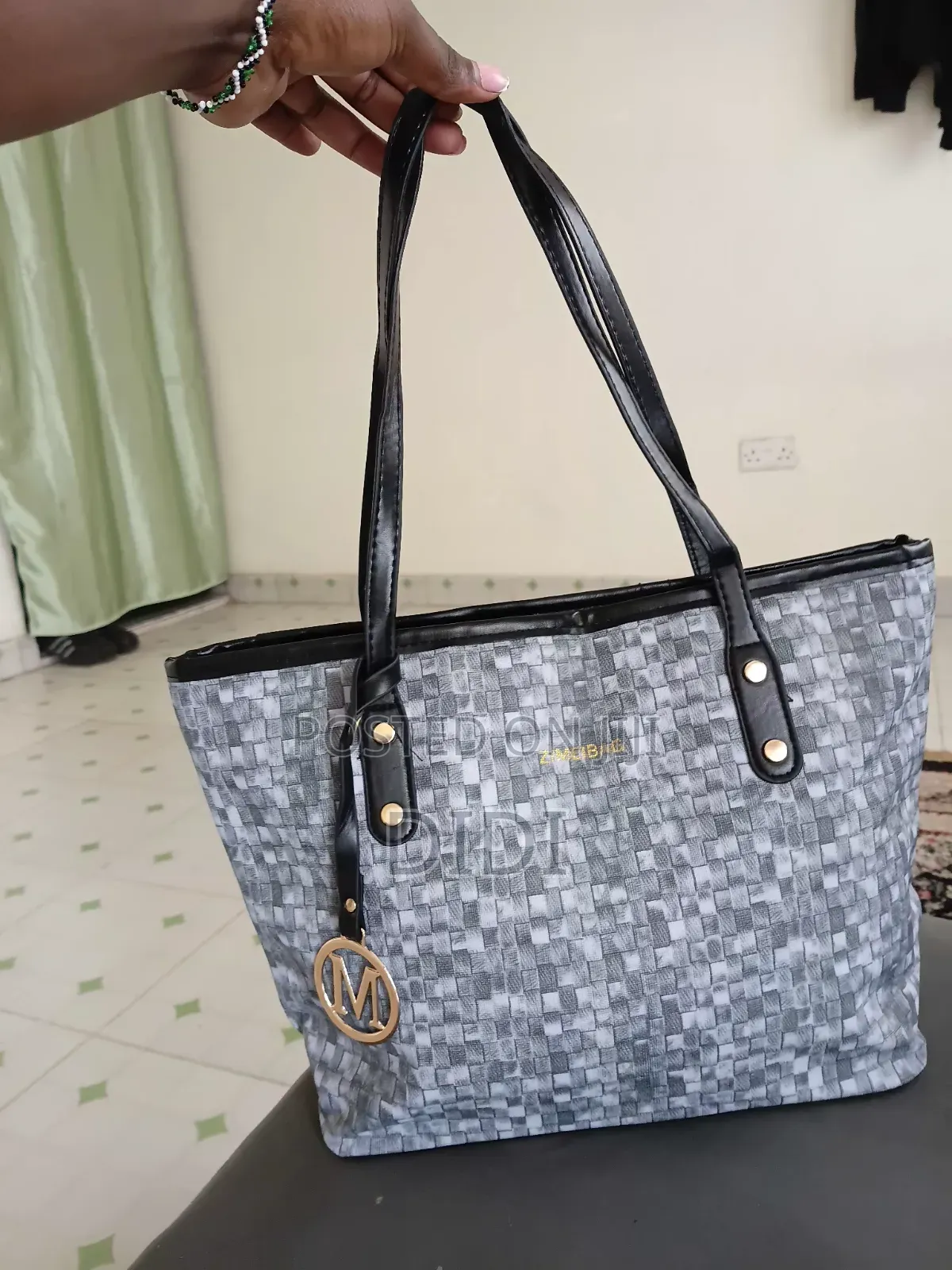 Tote Bag Precise Material