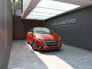 Peugeot 208 2016 Red