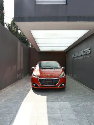 Peugeot 208 2016 Red