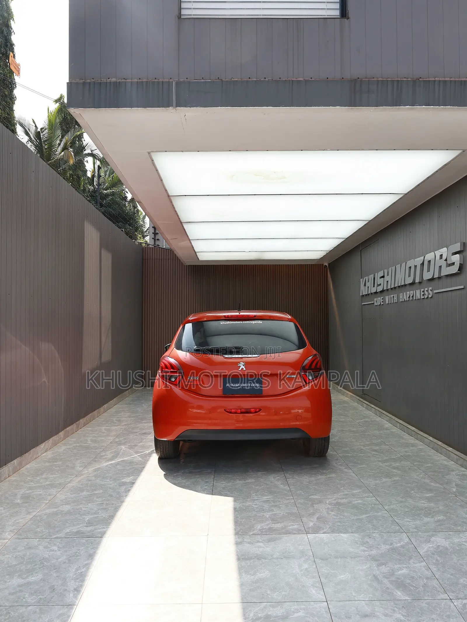 Peugeot 208 2016 Red