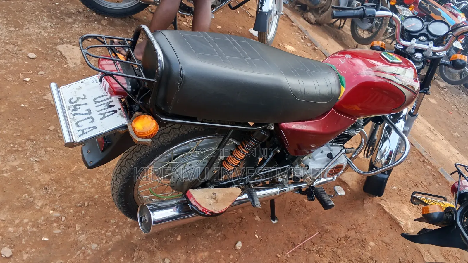 Bajaj Boxer 100 2022 Red