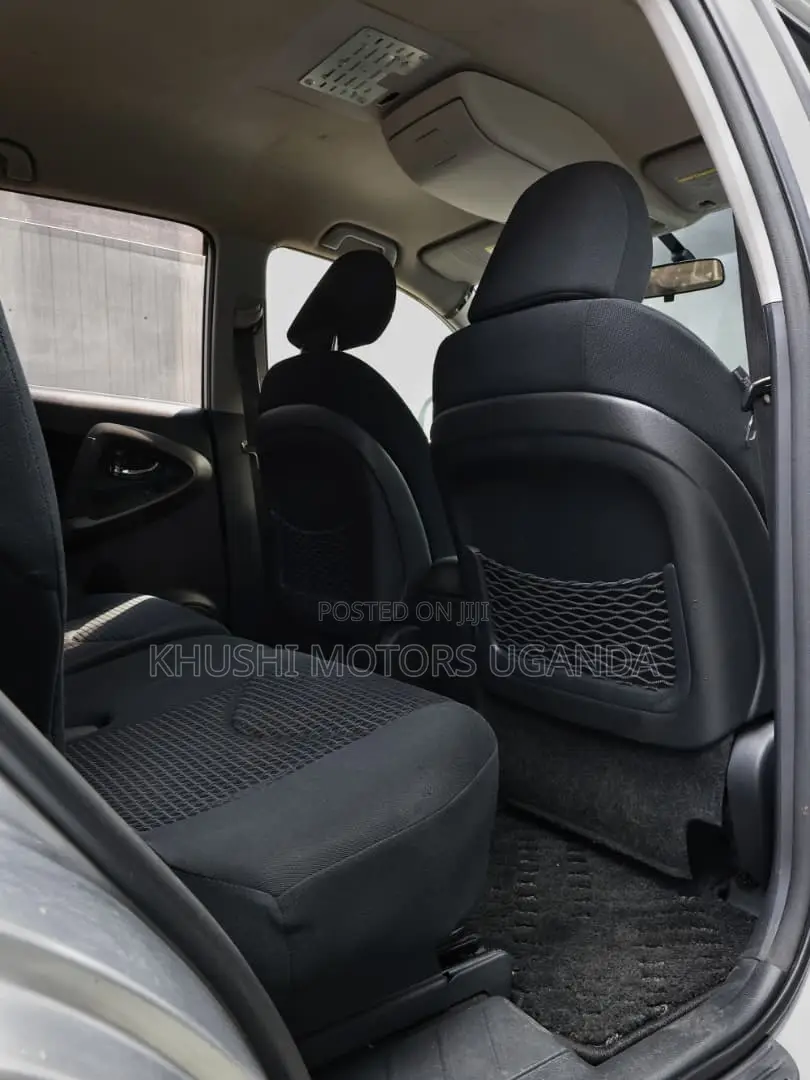 Toyota Vanguard 2009 Silver
