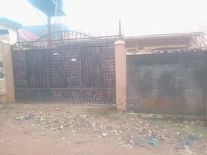 1bdrm House in Addy Mwasigwa Street, Rubaga for sale