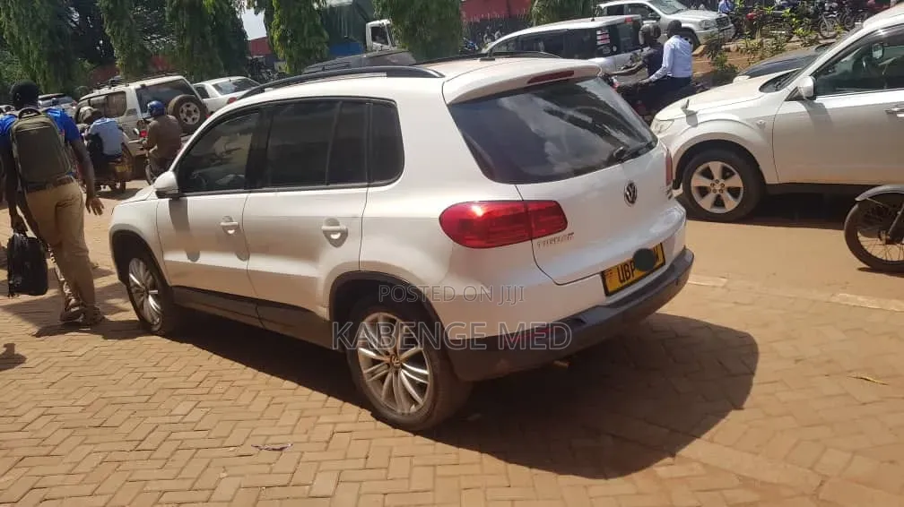 Volkswagen Tiguan 2013 White