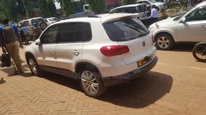 Volkswagen Tiguan 2013 White