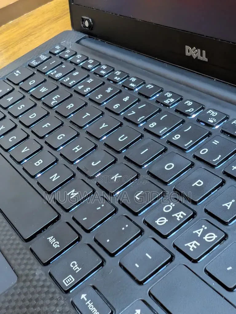 New Laptop Dell XPS 13 9310 16GB Intel Core i7 SSD 512GB