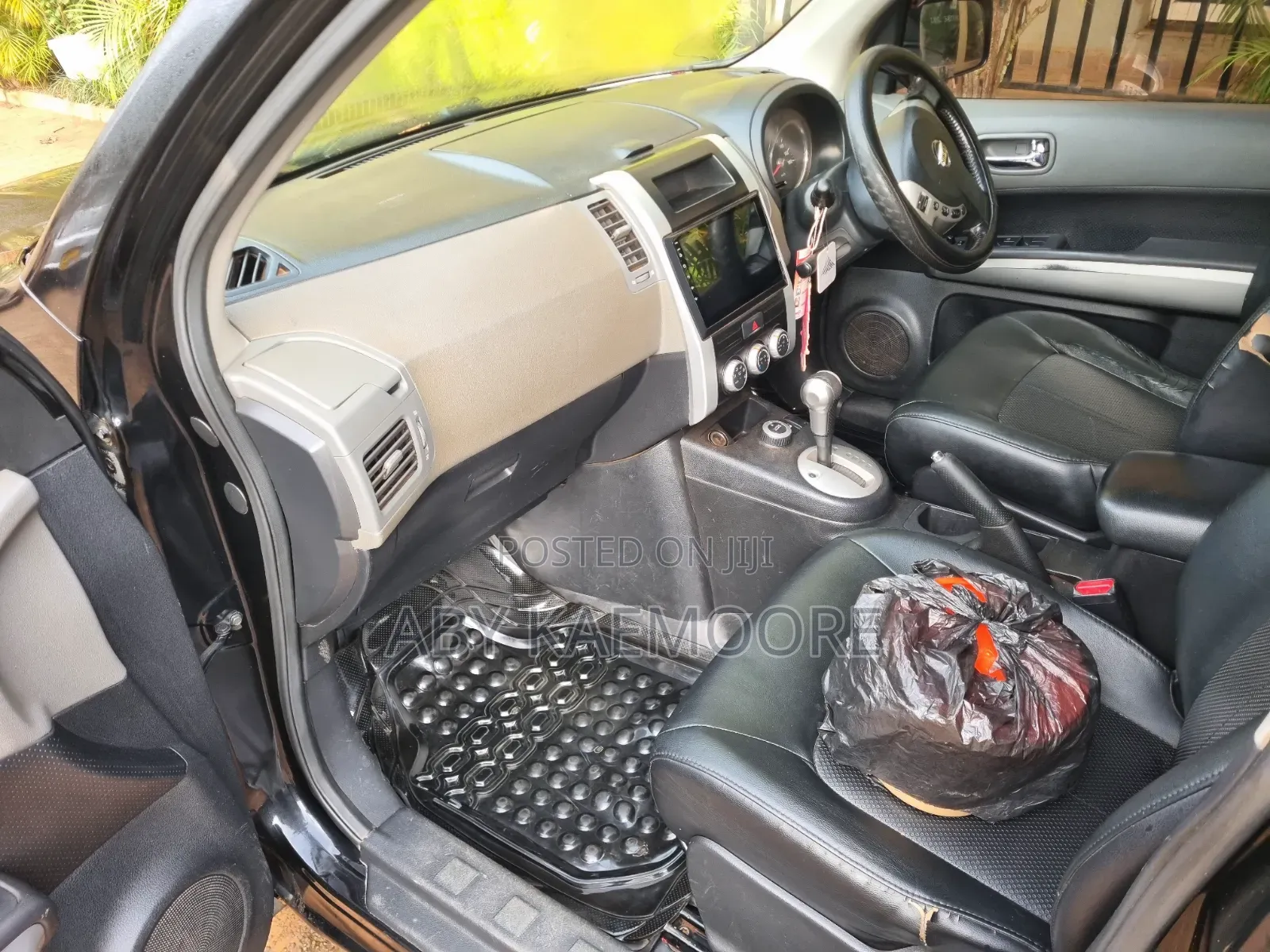 Nissan X-Trail 2010 Black