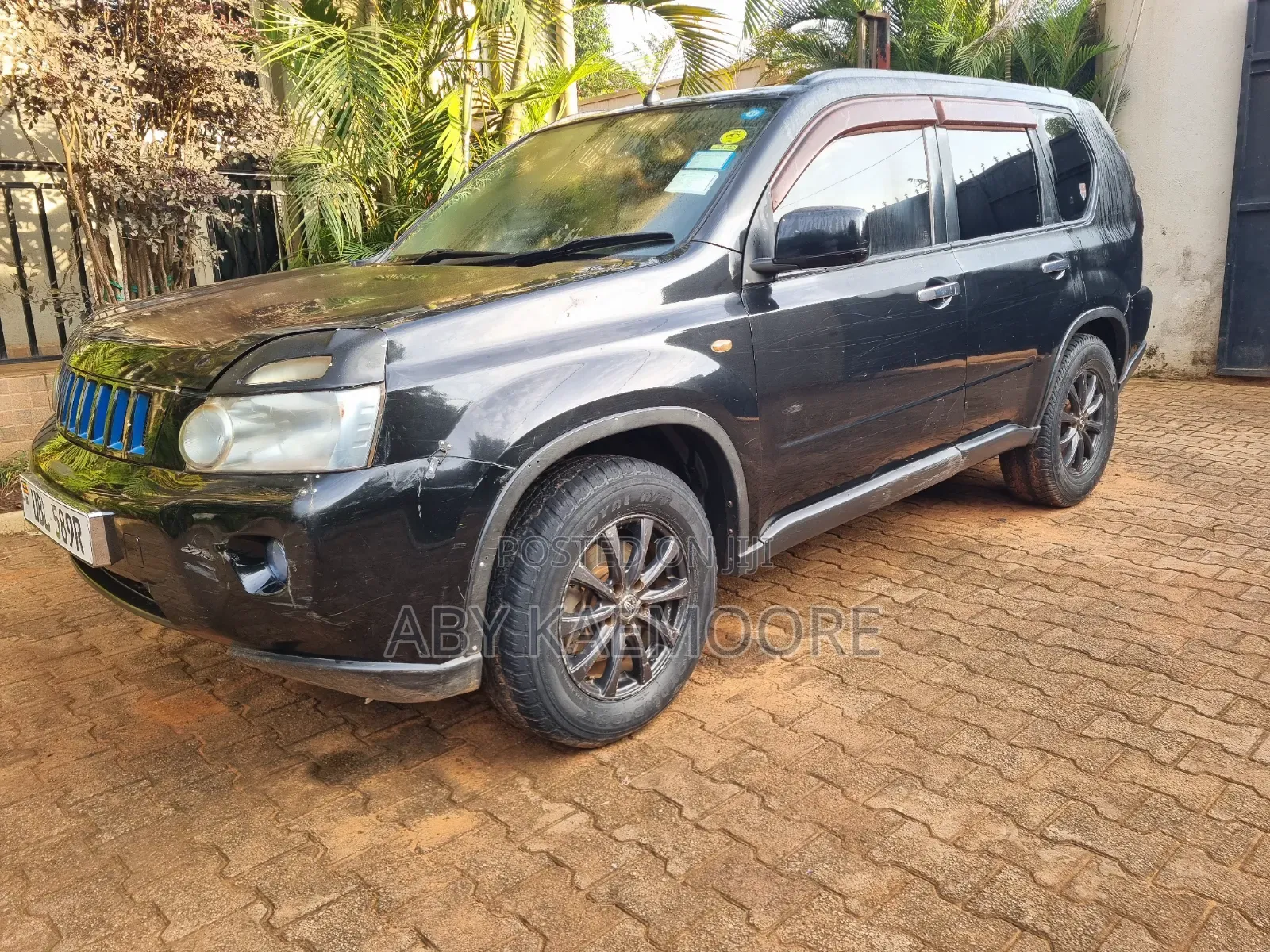 Nissan X-Trail 2010 Black