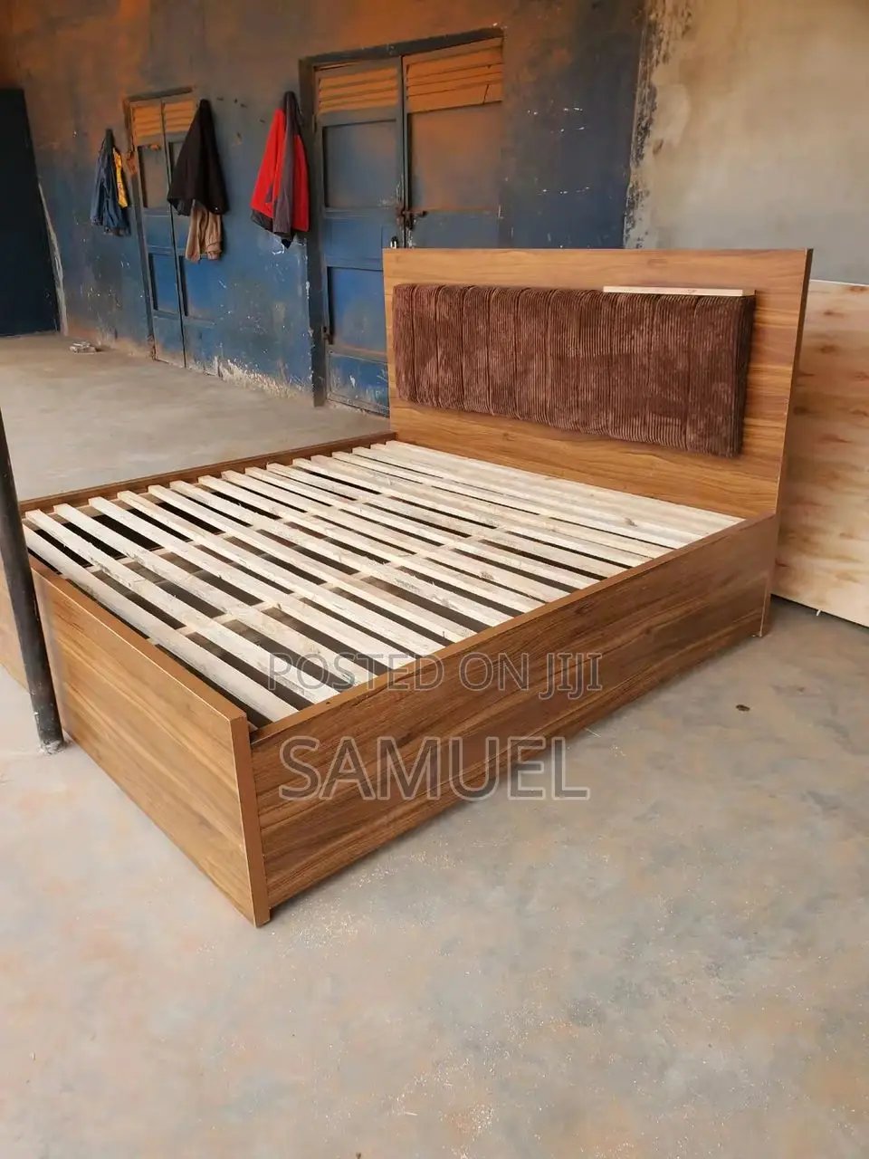 4x6 Modern Wooden Bed