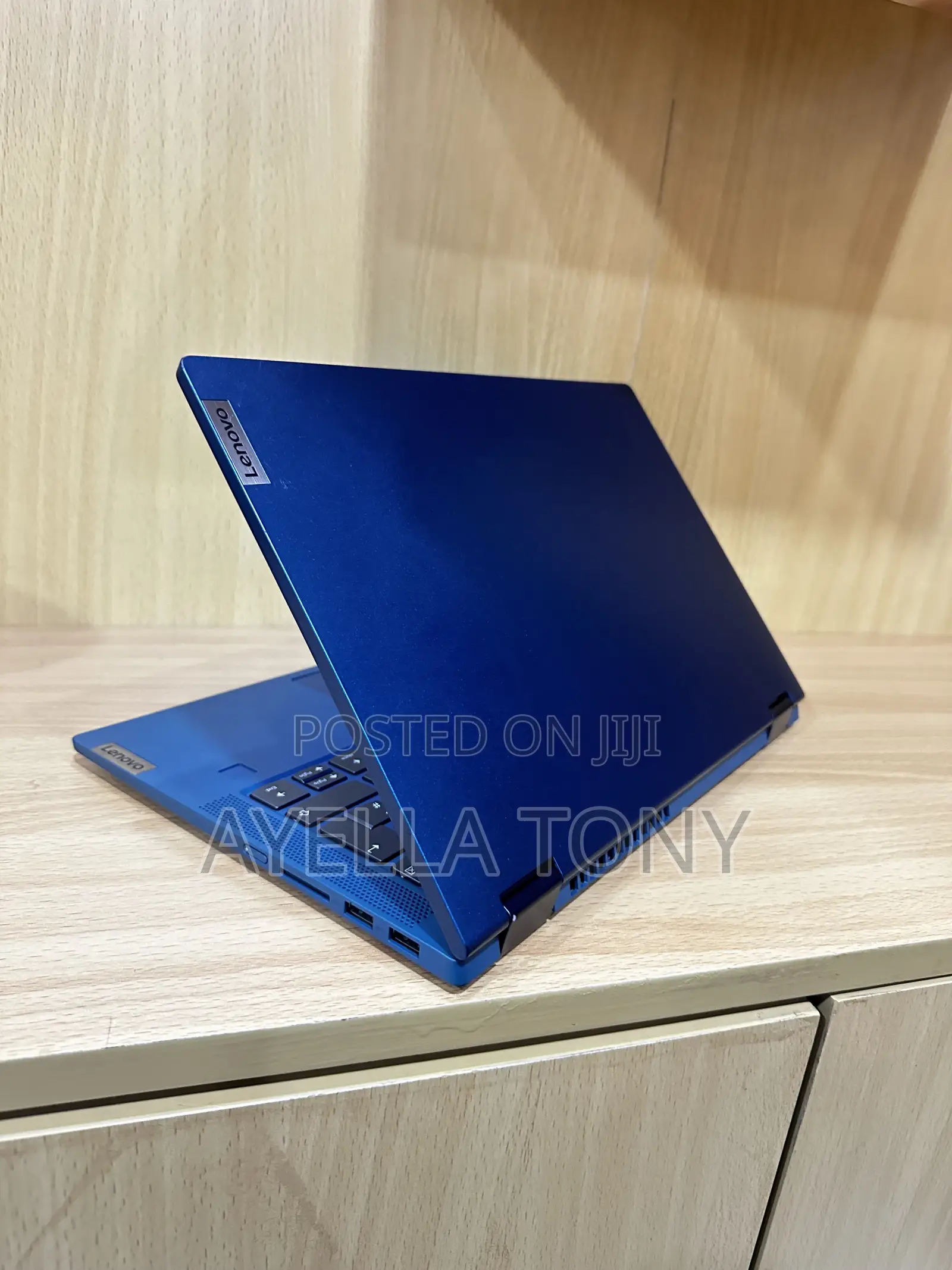 New Laptop Lenovo Flex 5 8GB Intel Core i5 SSD 256GB
