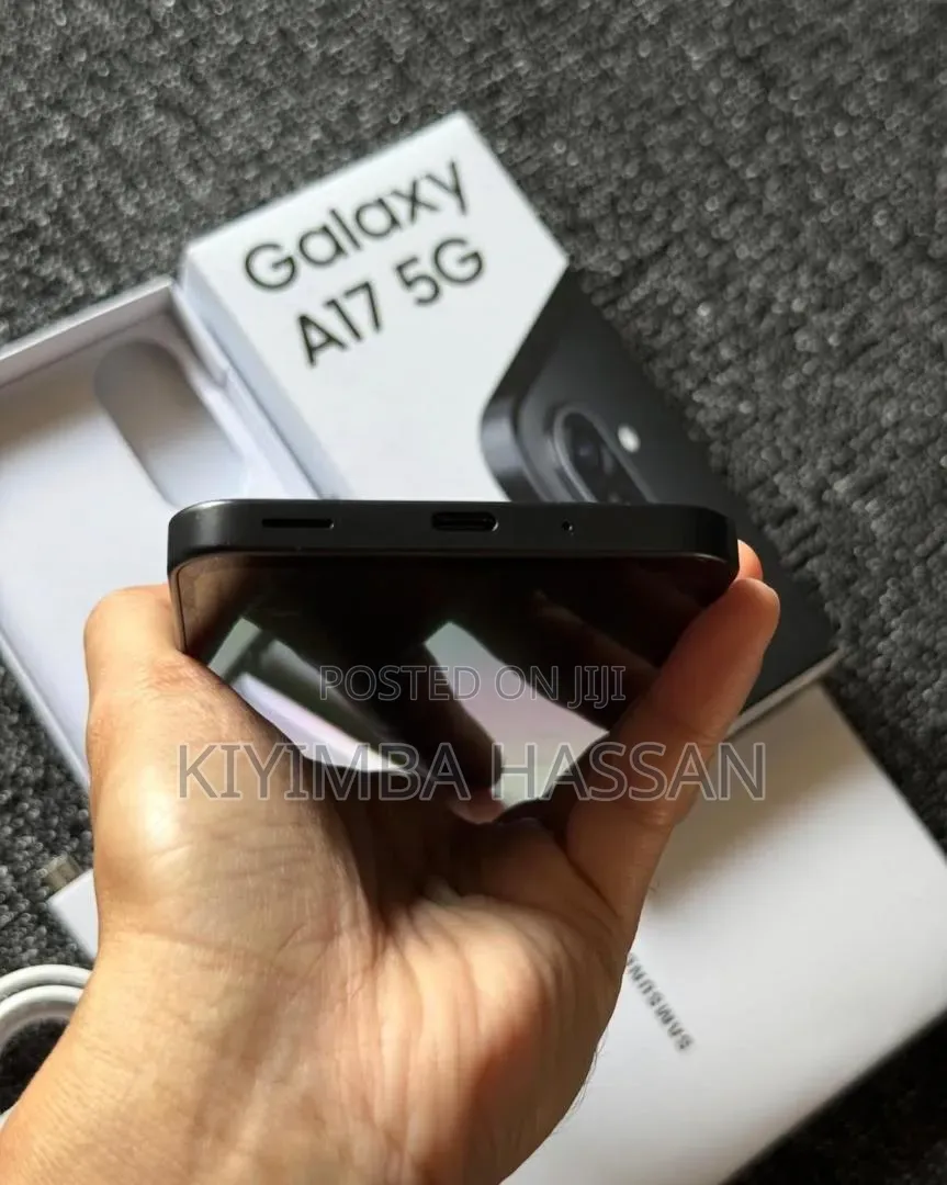 New Samsung Galaxy A17 5G 256 GB Black