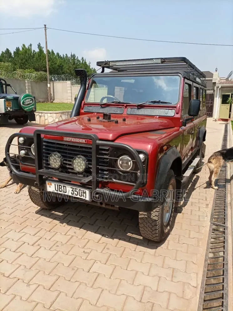 Land Rover Defender 1990 Red