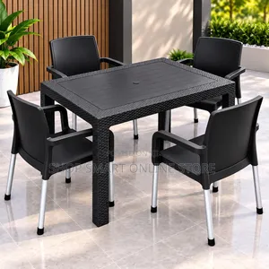 Modern Dining Plastic Table and Chairs