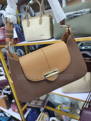 High Quality CHRISBELLA Elegant Women's
Stractured Office Handbag