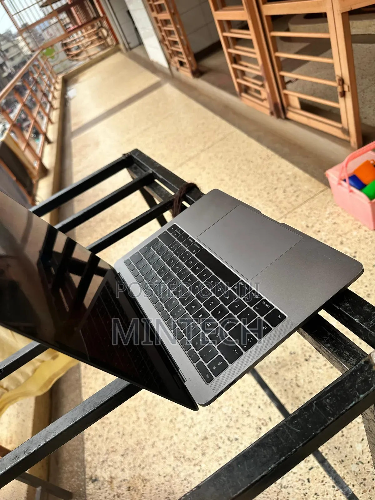 Laptop Apple MacBook 2019 8GB Intel Core i5 HDD 128GB