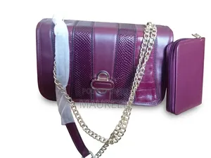 Classic Shoulder Bag S