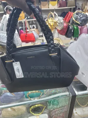 Durable Chrisbella Women Handbag