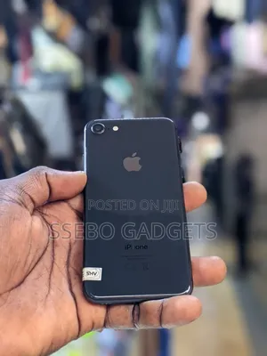 Apple iPhone 8 64 GB Black