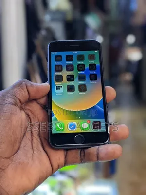 Apple iPhone 8 64 GB Black