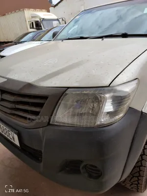 Toyota Hilux Revo Double Cab Deisel 2.8 AWD 2018 Gray