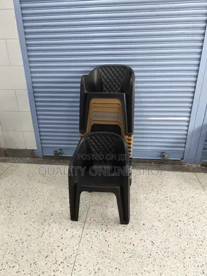 Stylish Ground Plastic Chairs Plastic Chairs
