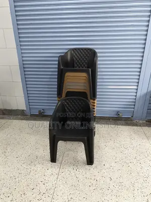 Stylish Ground Plastic Chairs Plastic Chairs