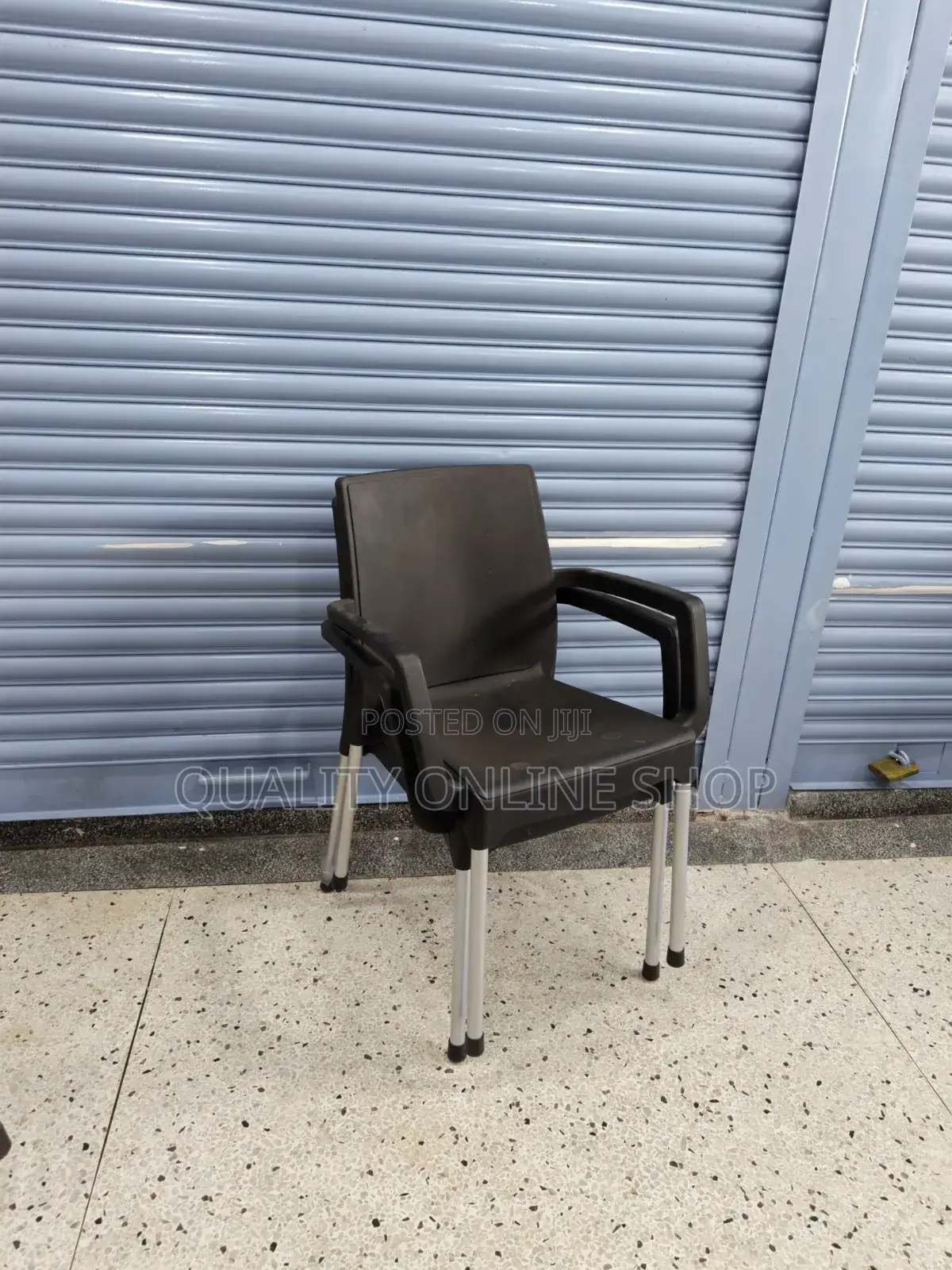 Metal Stands Plastic Chairs Plastic Chairs