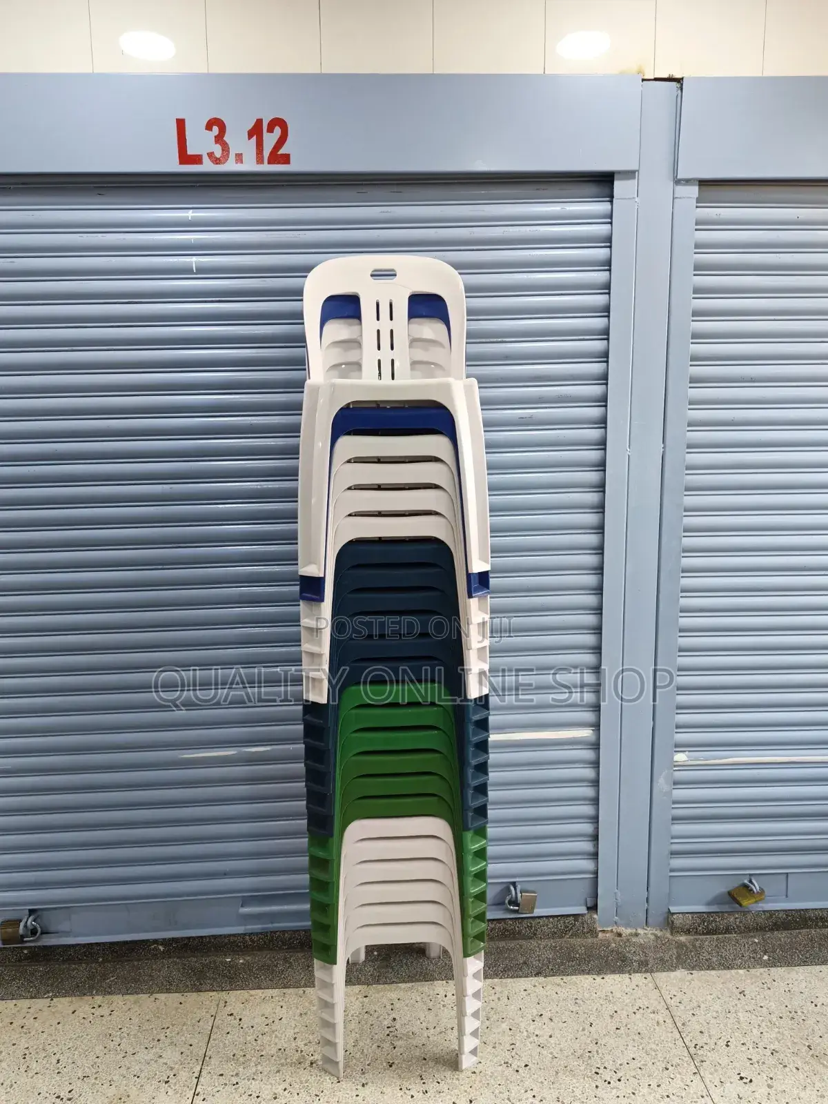 1pcs All White Plastic Chairs Plastic Chairs