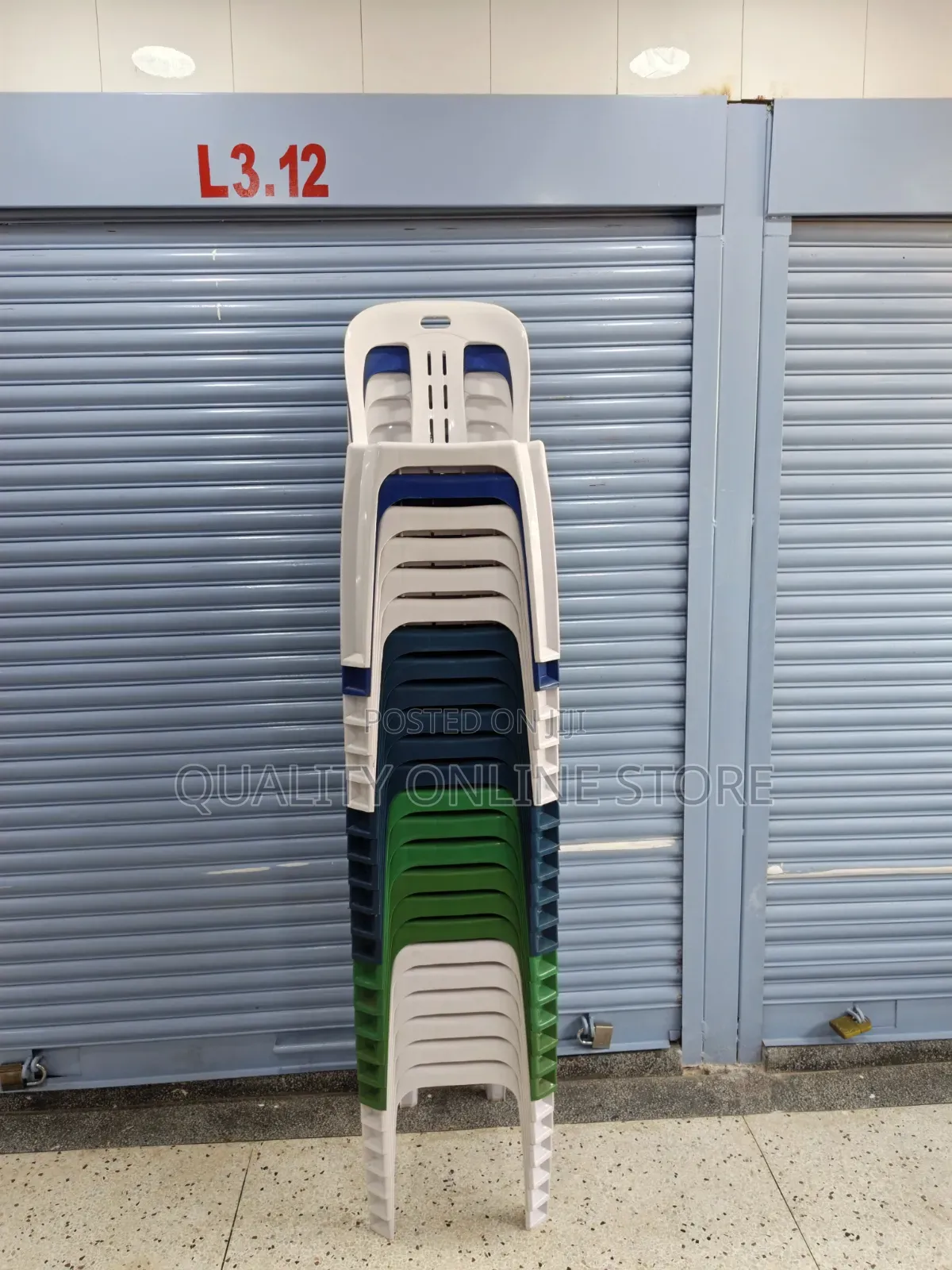 1pcs All White Plastic Chairs Plastic Chairs