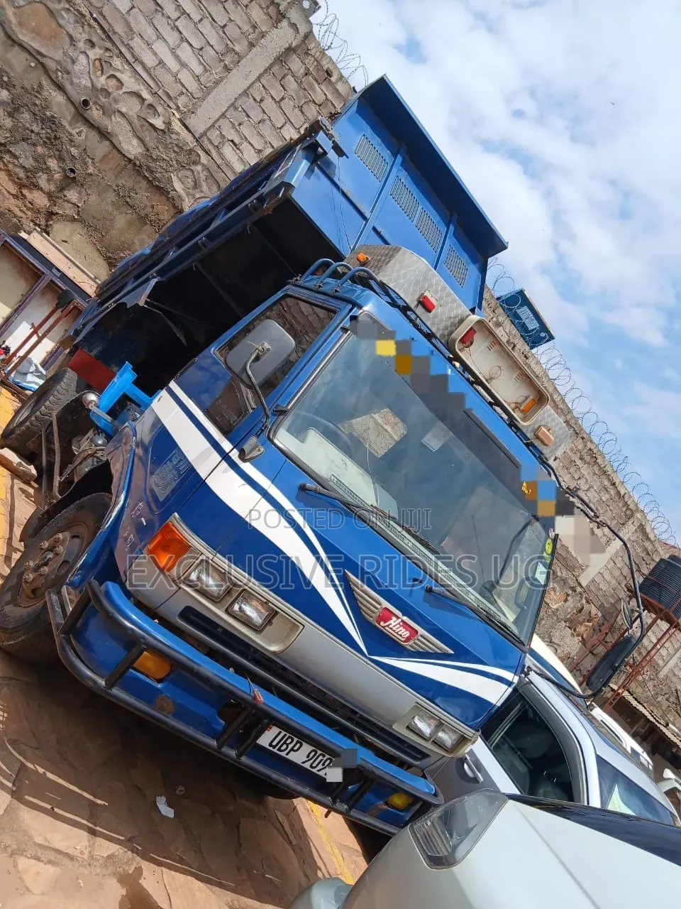 Hino Ranger Dumper