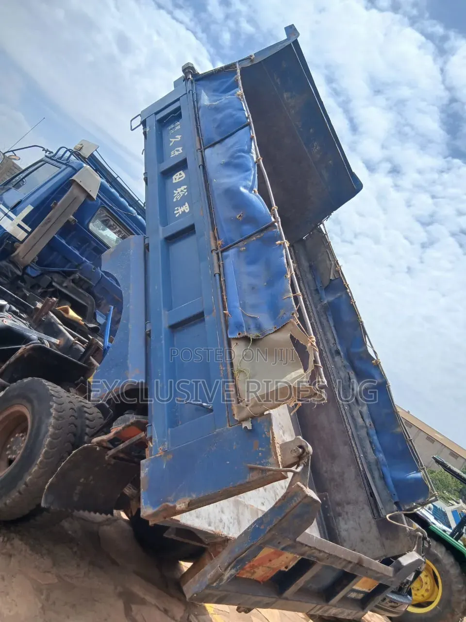 Hino Ranger Dumper