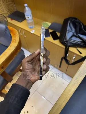 Apple iPhone 14 Pro Max 256 GB Gold