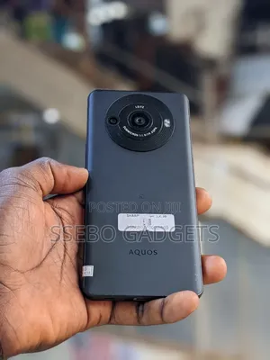 Sharp Aquos R8s pro 256 GB Black