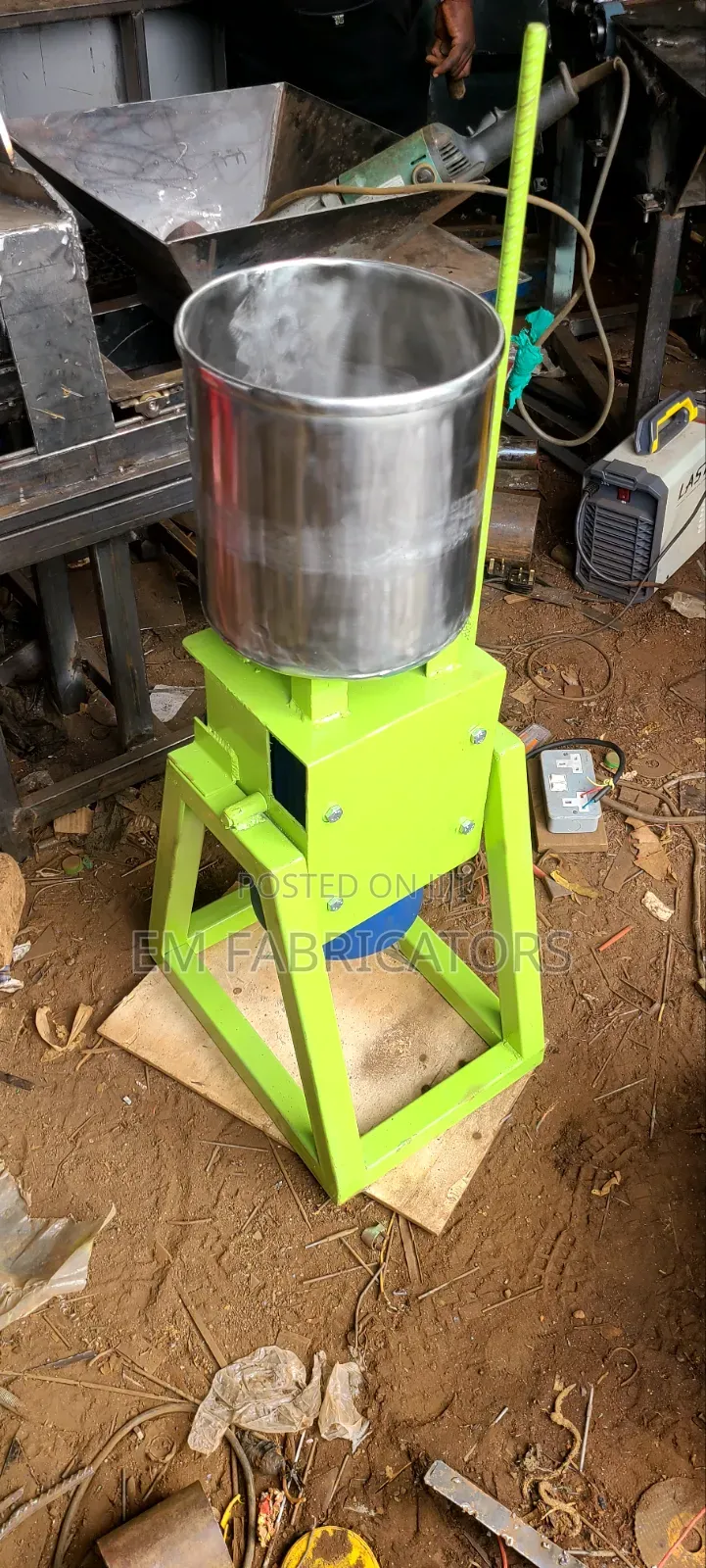 7kgs Gnuts Machine. 5.5hp Motor Power. Food Grade.