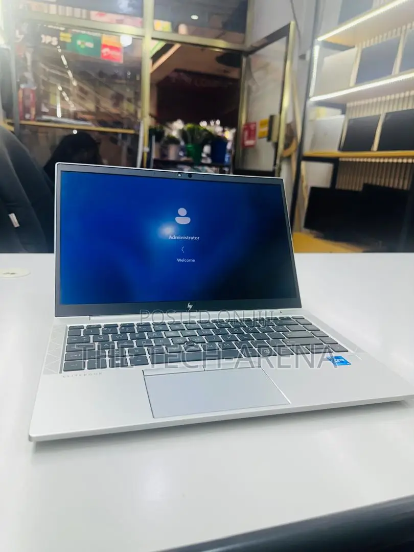 New Laptop HP EliteBook 840 G8 8GB Intel Core i5 SSD 256GB