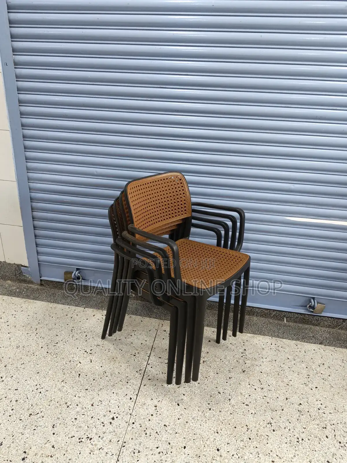 Vogue Plastic Chairs Plastic Chairs