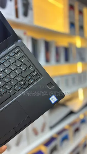 New Laptop Dell Latitude 5280 16GB Intel Core i5 SSD 256GB