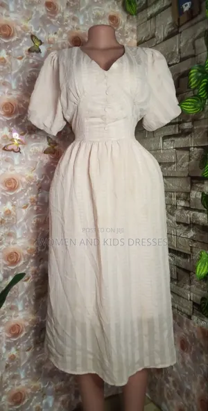 Women Classic Dresses Available in Only One Colour and Size M