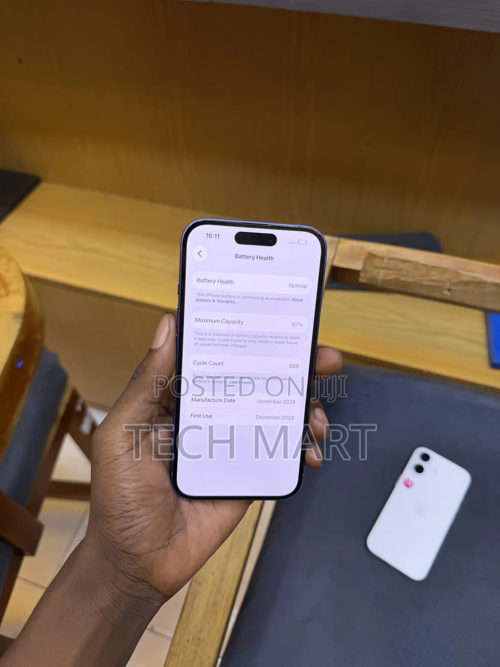 Apple iPhone 16 128 GB White
