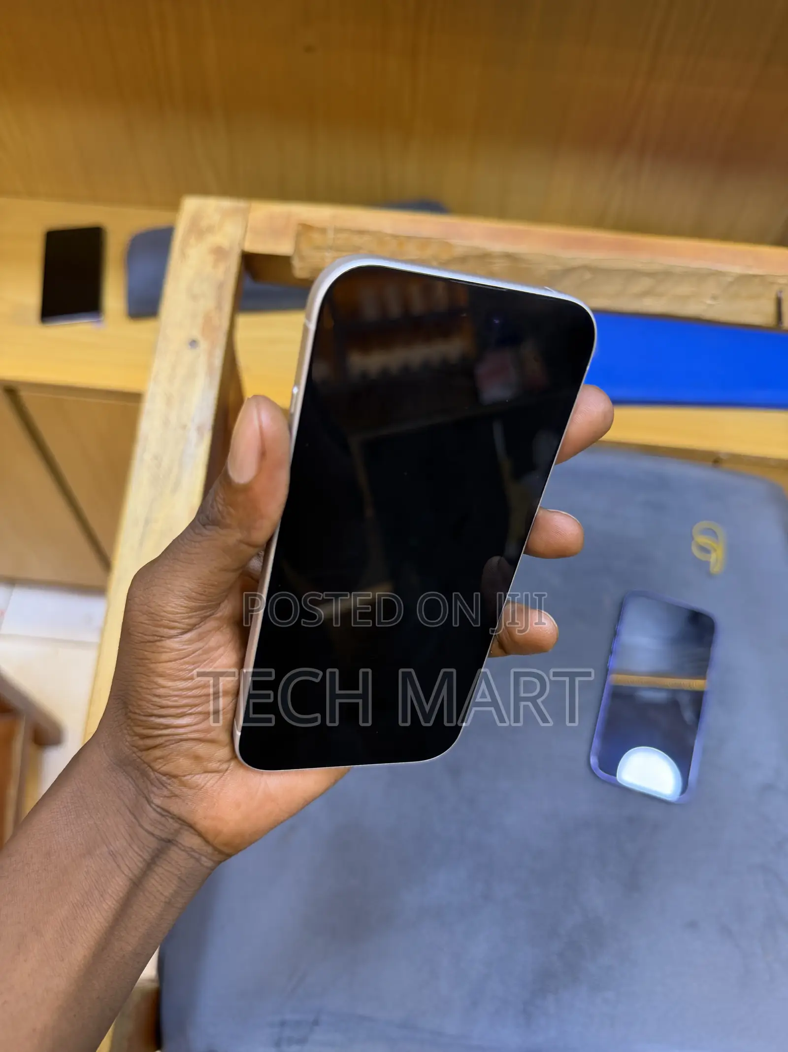 Apple iPhone 16 128 GB White