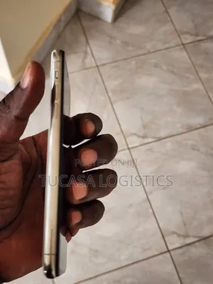 Apple iPhone 11 Pro Max 64 GB White