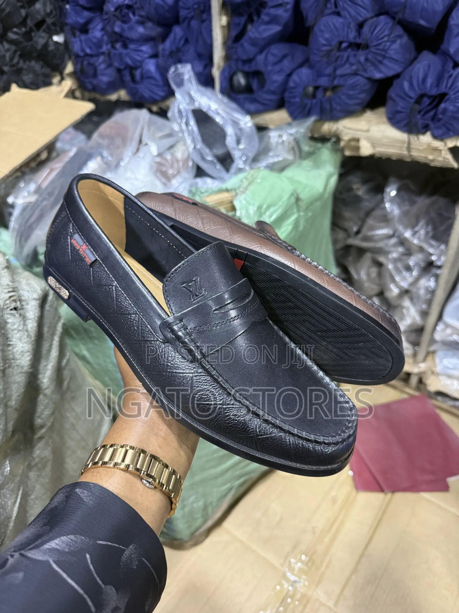 Men’s Black Loafers – Classic Stylish