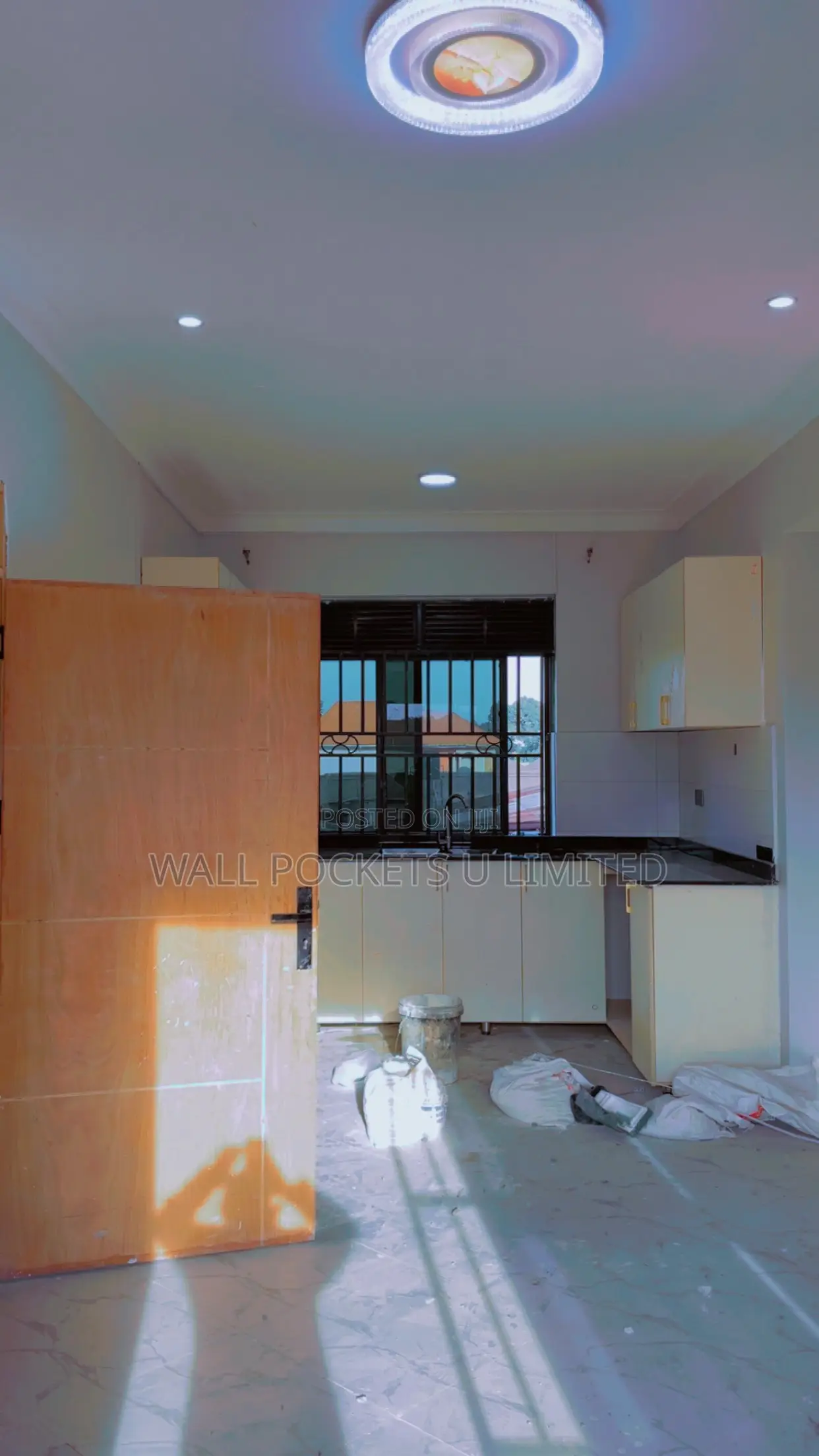 1bdrm Block of Flats in Central Division for rent