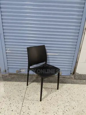 Worldly Plastic Chairs Plastic Chairs