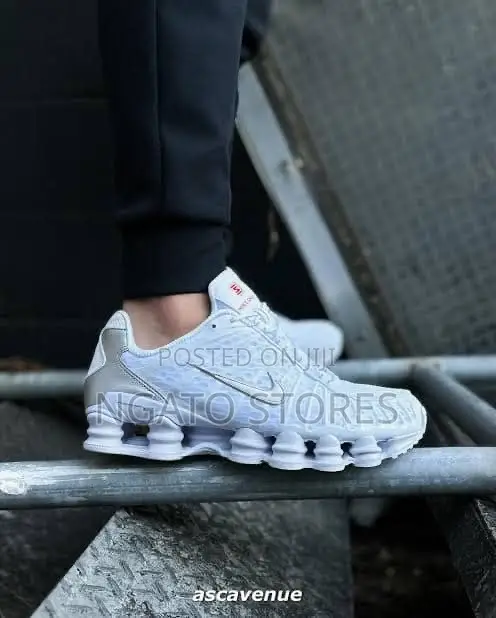 Nike Shox TL