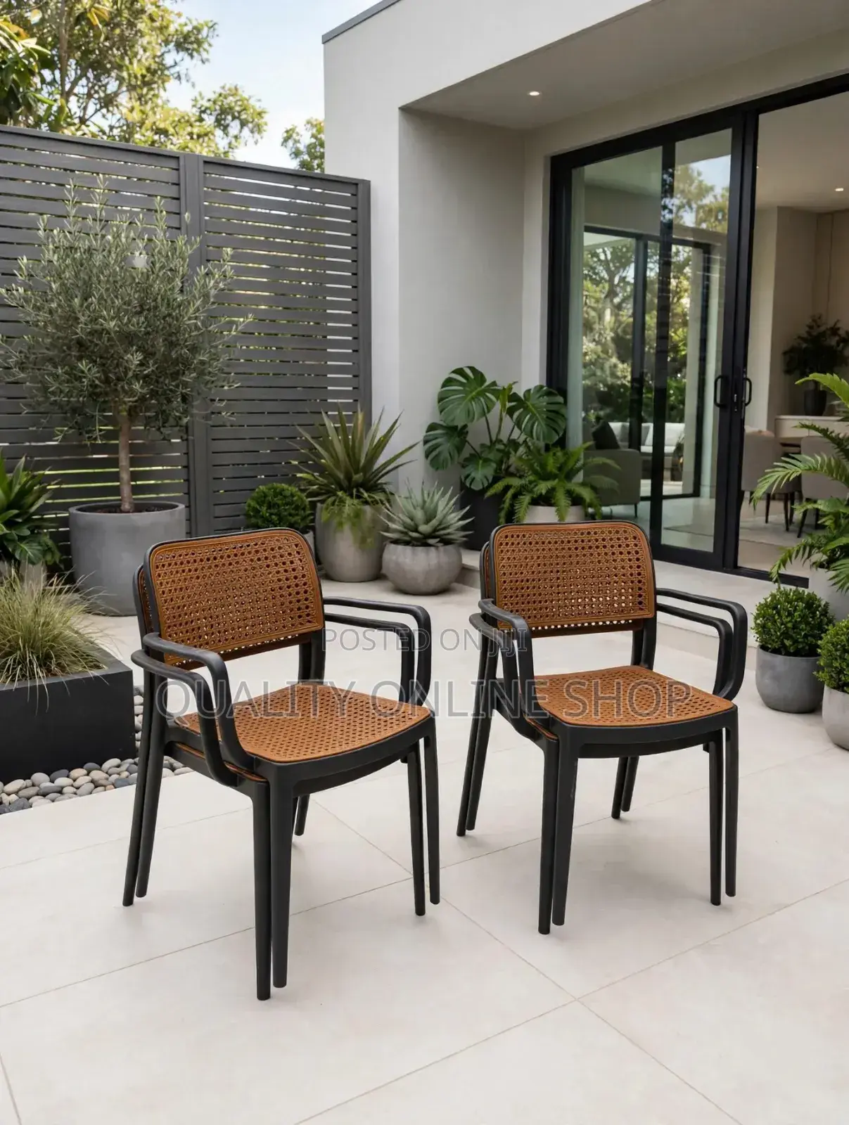 Matten_Back Plastic Chairs Plastic Chairs